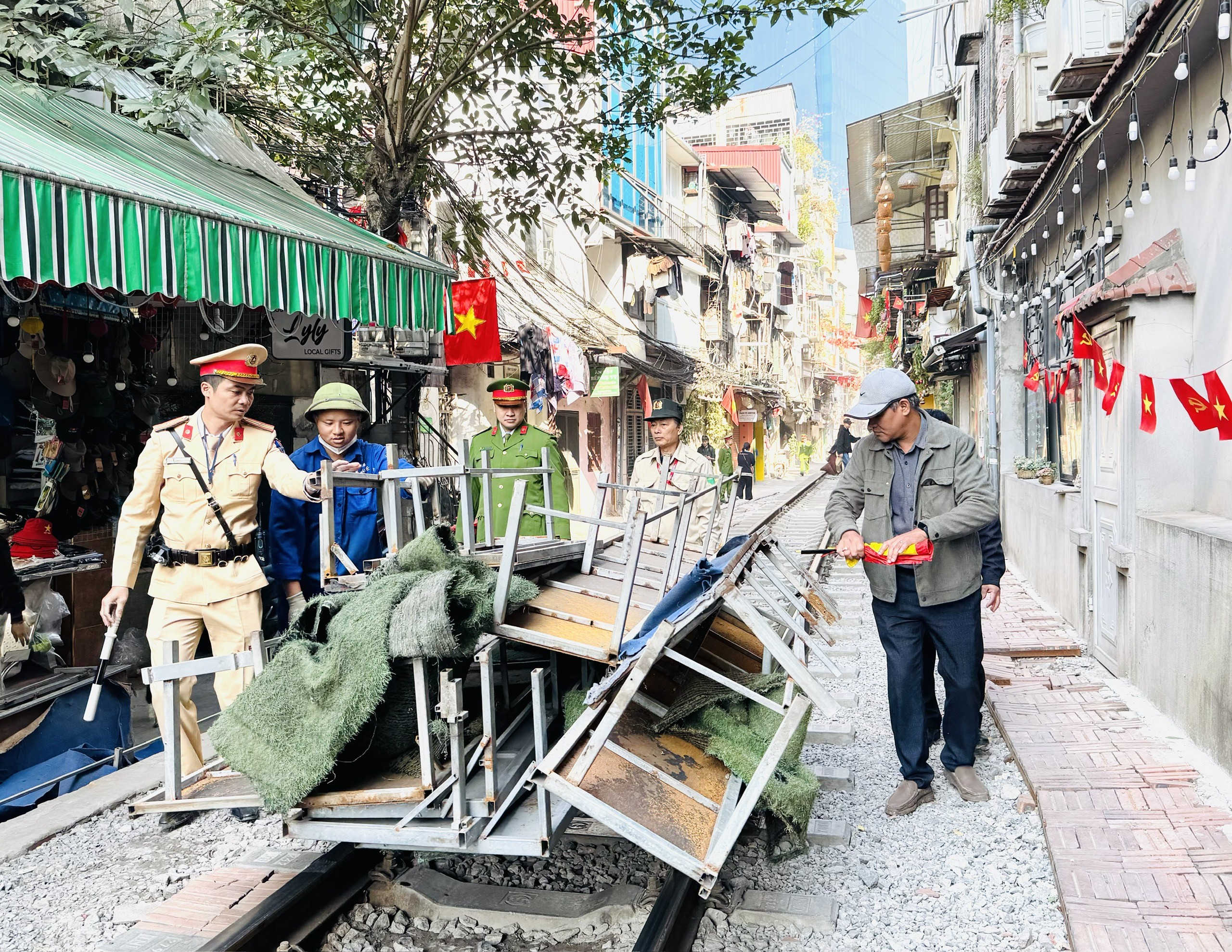 Diện mạo mới ở những điểm nóng trật tự đô thị tại phường Văn Miếu - Quốc Tử Giám