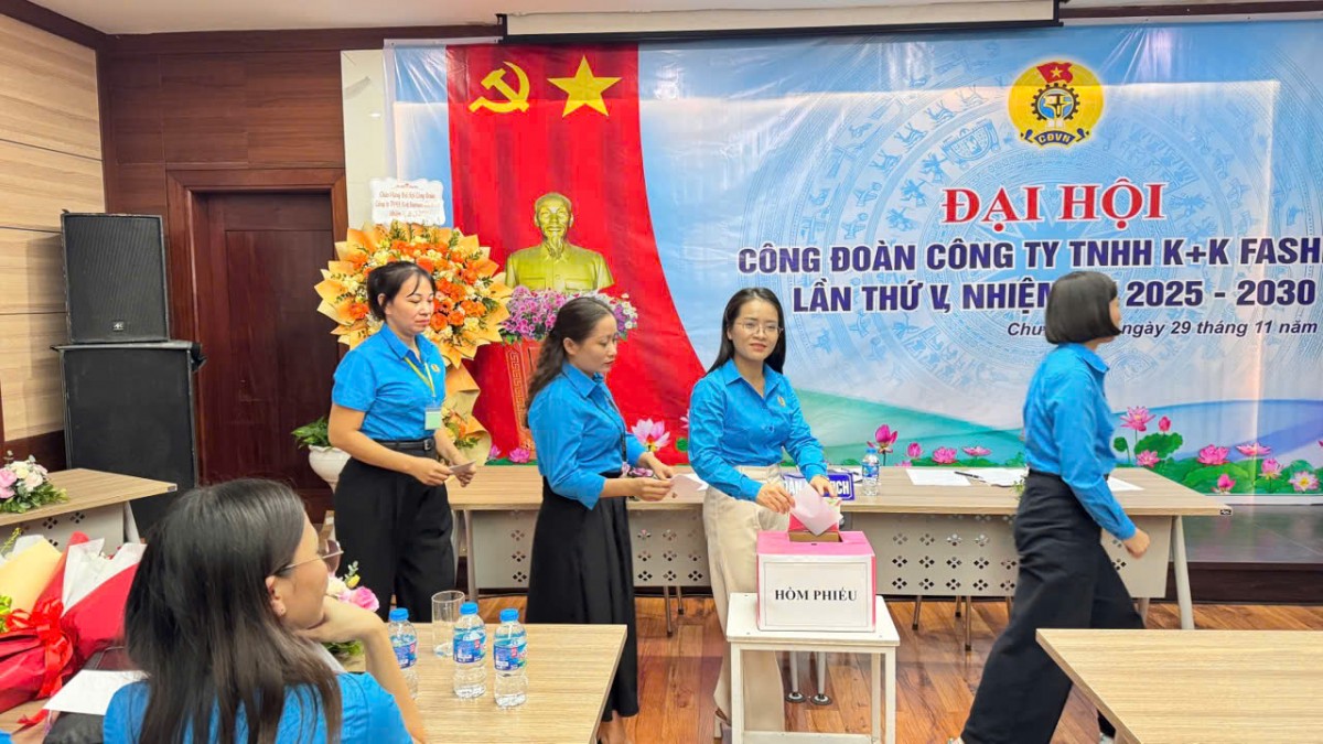 Công đoàn Công ty TNHH K+K Fashion tổ chức thành công Đại hội lần thứ V, nhiệm kỳ 2025 - 2030 Công đoàn Công ty TNHH K+K Fashion tổ chức thành công Đại hội lần thứ V, nhiệm kỳ 2025 - 2030