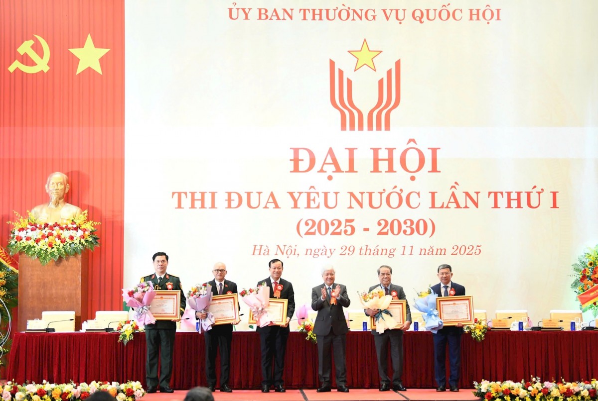 Thi Đua, Khen Thưởng Là Công Cụ Quản Trị Mềm Để Thúc Đẩy Cải Cách, Sáng Tạo Thi Đua, Khen Thưởng Là Công Cụ Quản Trị Mềm Để Thúc Đẩy Cải Cách, Sáng Tạo