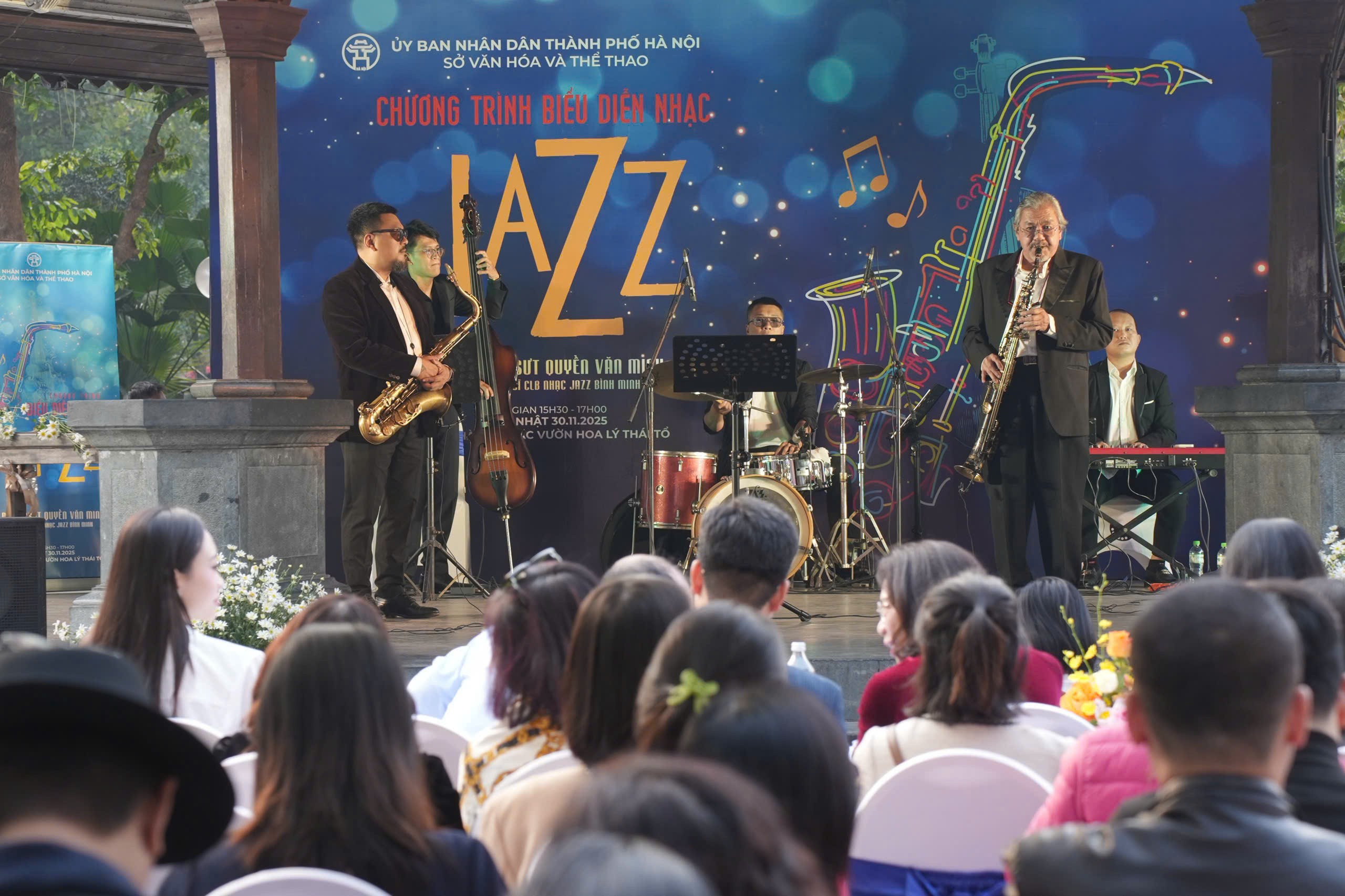 Dự án âm nhạc định kỳ cuối tuần phục vụ người dân và du khách tại Vườn hoa Lý Thái Tổ Dự án âm nhạc định kỳ cuối tuần phục vụ người dân và du khách tại Vườn hoa Lý Thái Tổ