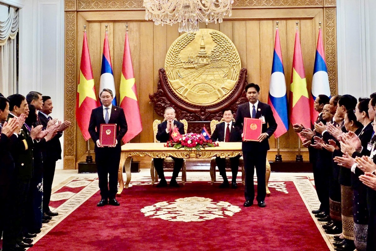 Hợp Tác Pháp Luật Và Tư Pháp Việt Nam - Lào Bước Vào Giai Đoạn Mới