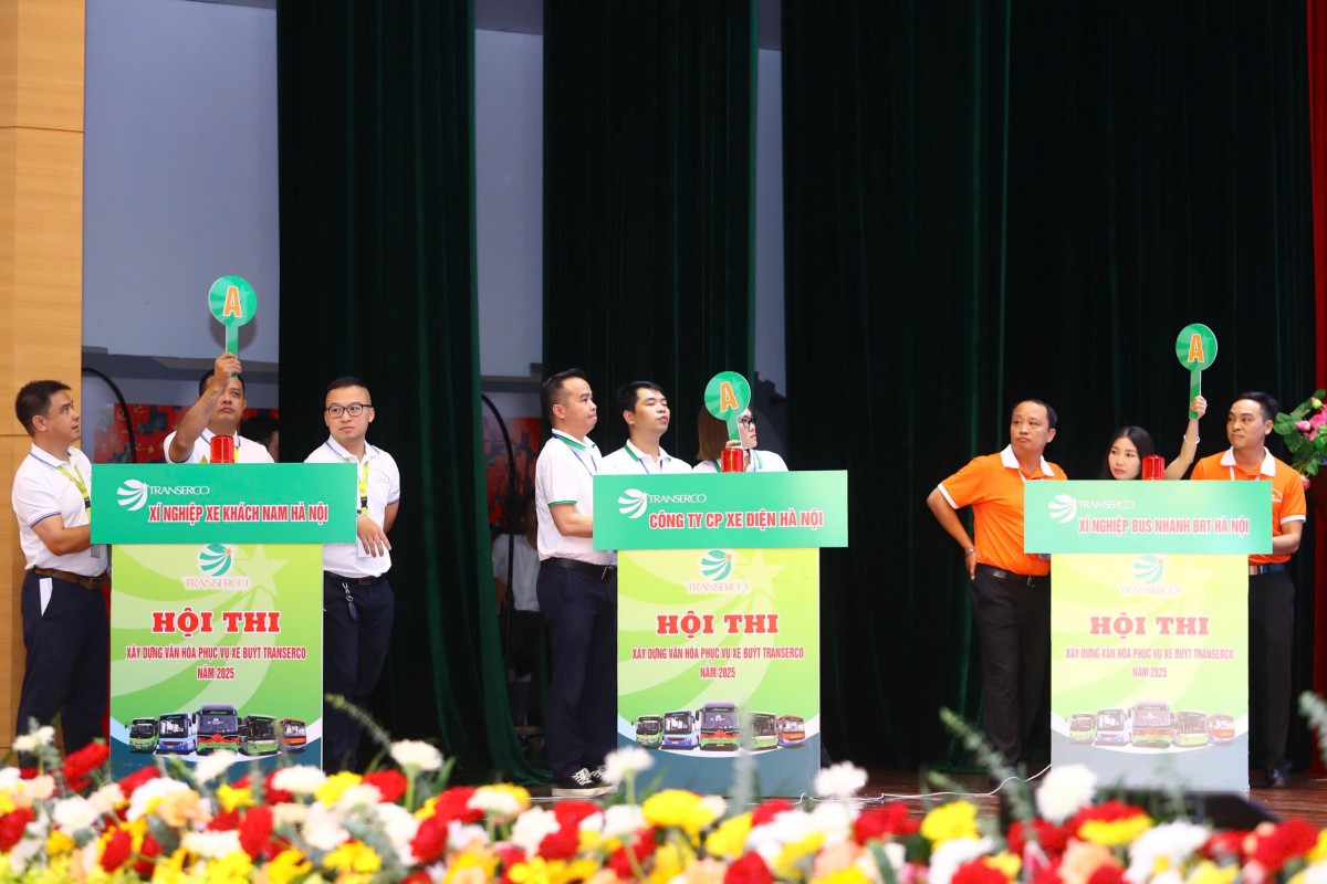 Nhân lên hình ảnh đẹp, thân thiện của xe buýt Thủ đô Nhân lên hình ảnh đẹp, thân thiện của xe buýt Thủ đô