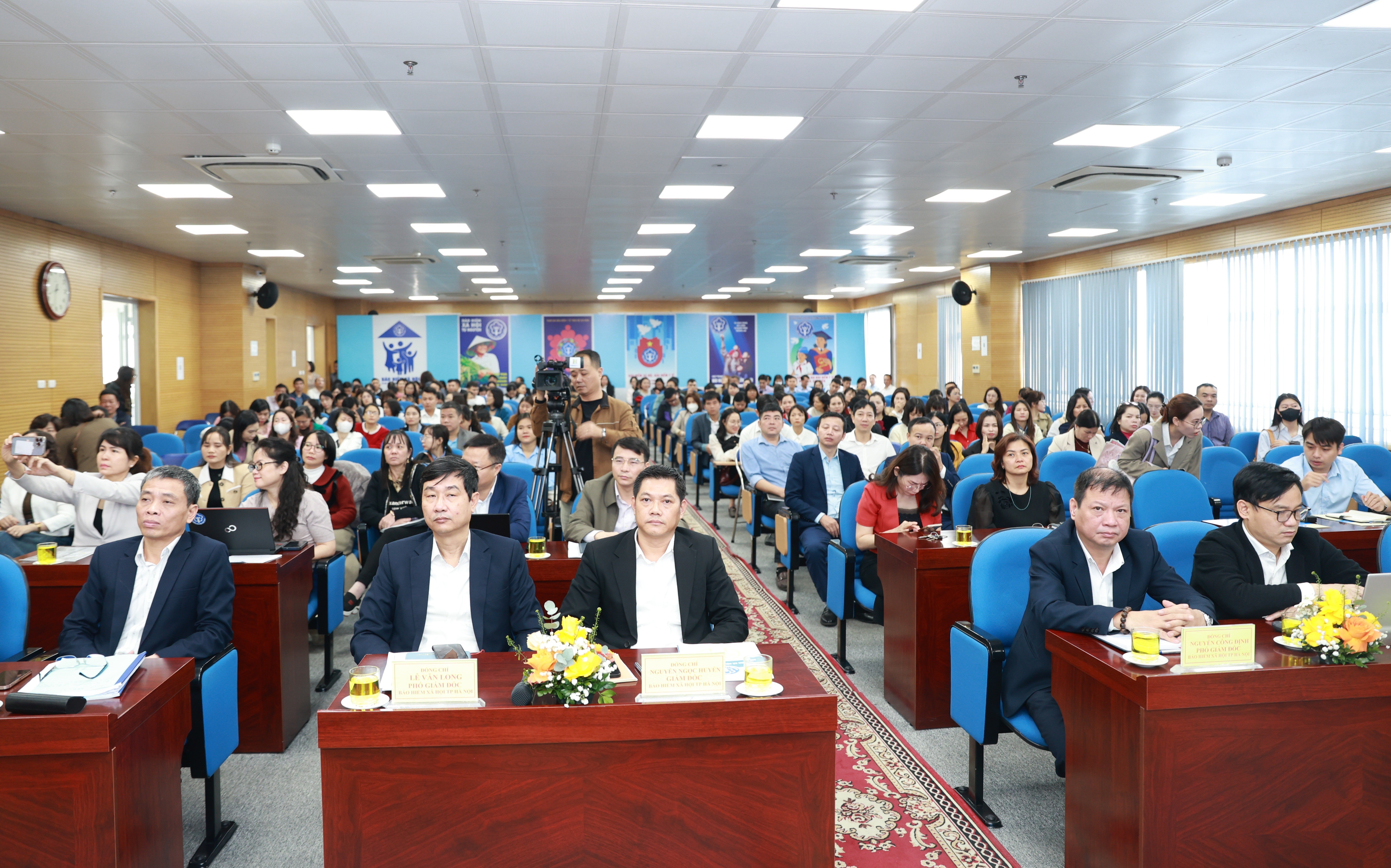 Hà Nội tổ chức tập huấn chuyên môn, nghiệp vụ về lĩnh vực bảo hiểm cho các xã, phường