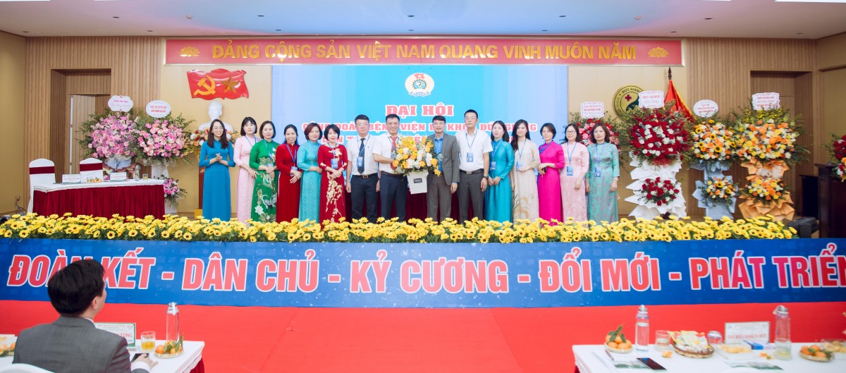 Công đoàn Bệnh viện Đa khoa Đức Giang: Gắn kết - Đổi mới - Đồng hành nâng cao chất lượng chăm sóc sức khỏe nhân dân