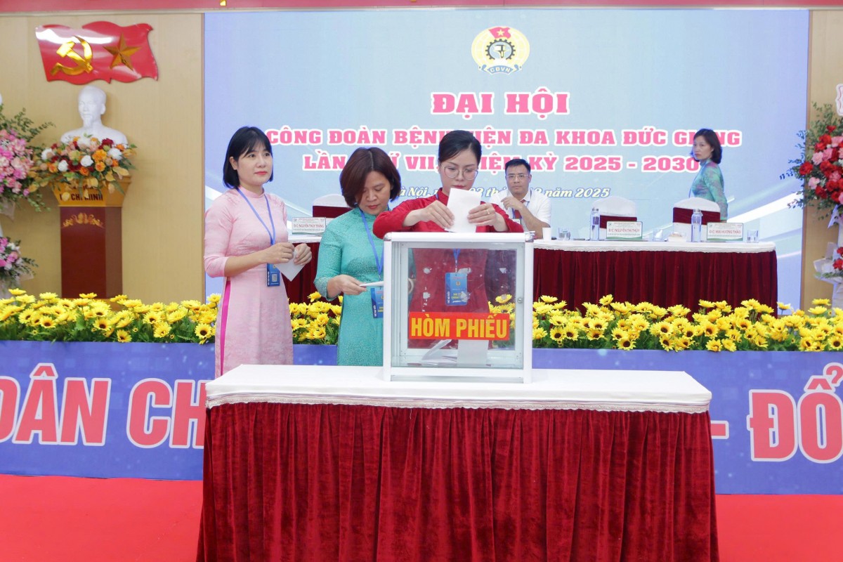 Công đoàn Bệnh viện Đa khoa Đức Giang: Gắn kết - Đổi mới - Đồng hành nâng cao chất lượng chăm sóc sức khỏe nhân dân