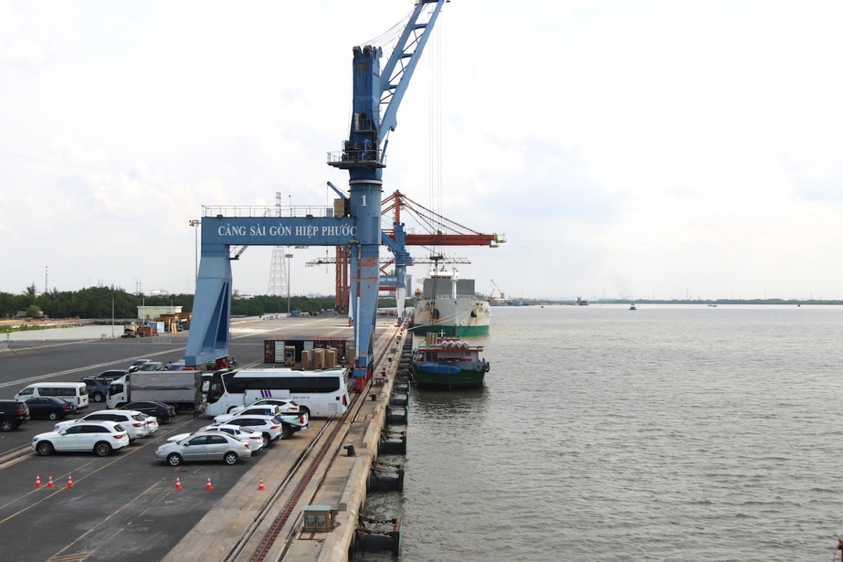 TP.HCM: Thu gần 8.000 tỷ đồng phí dịch vụ cảng biển TP.HCM: Thu gần 8.000 tỷ đồng phí dịch vụ cảng biển