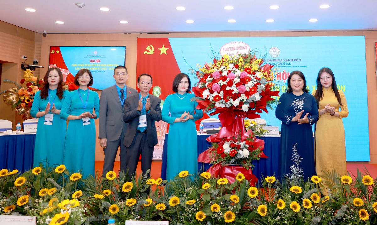 TRỰC TUYẾN: Đại hội Công đoàn Bệnh viện Đa khoa Xanh Pôn lần thứ XXV, nhiệm kỳ 2025   2030