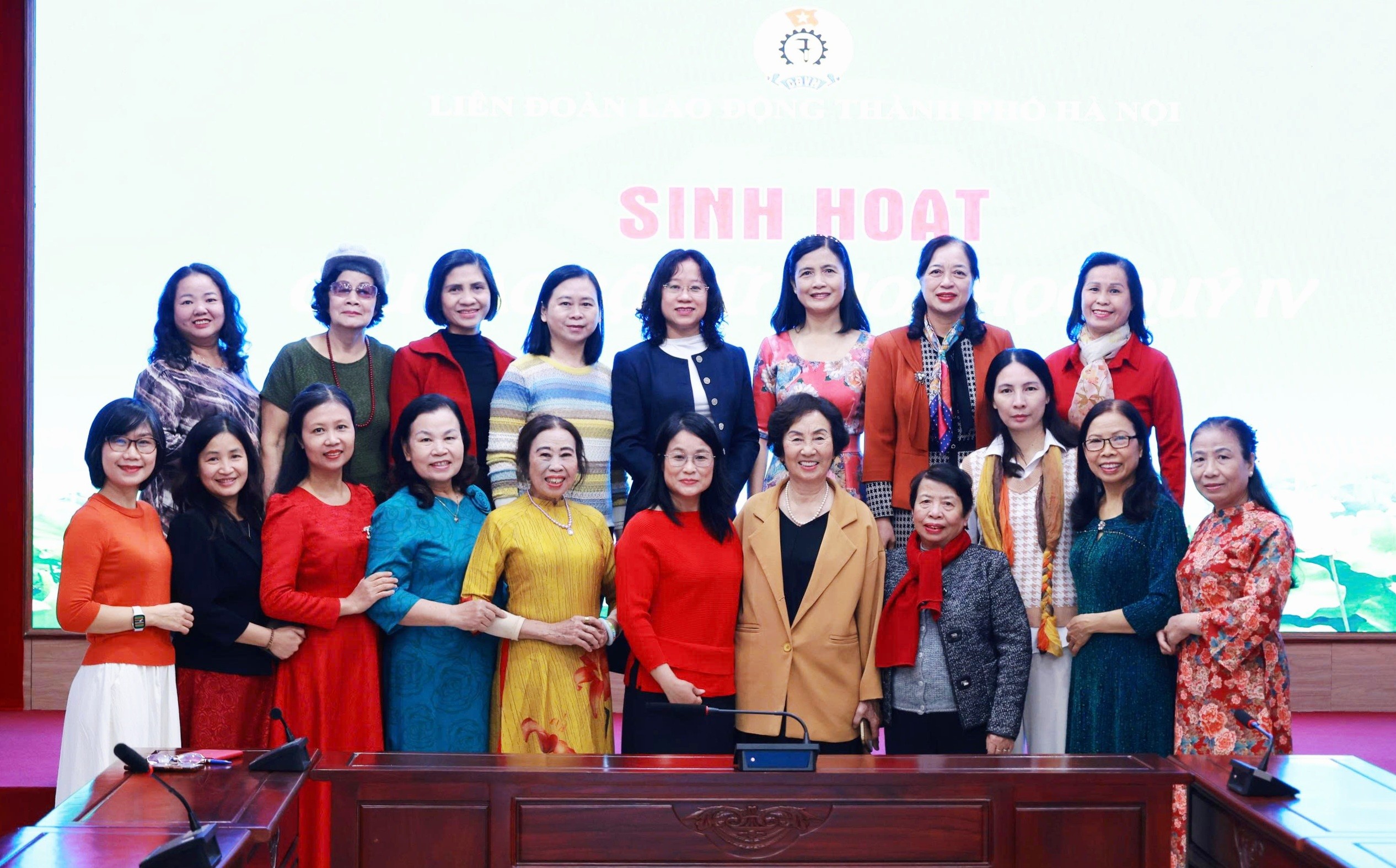 Lan tỏa tri thức, chăm lo sức khỏe phụ nữ trong thời đại mới Lan tỏa tri thức, chăm lo sức khỏe phụ nữ trong thời đại mới