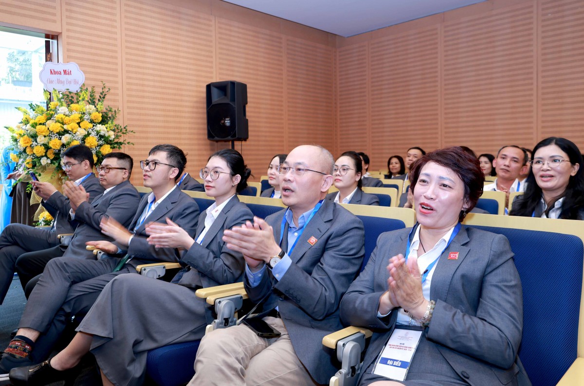 TRỰC TUYẾN: Đại hội Công đoàn Bệnh viện Đa khoa Xanh Pôn lần thứ XXV, nhiệm kỳ 2025 - 2030