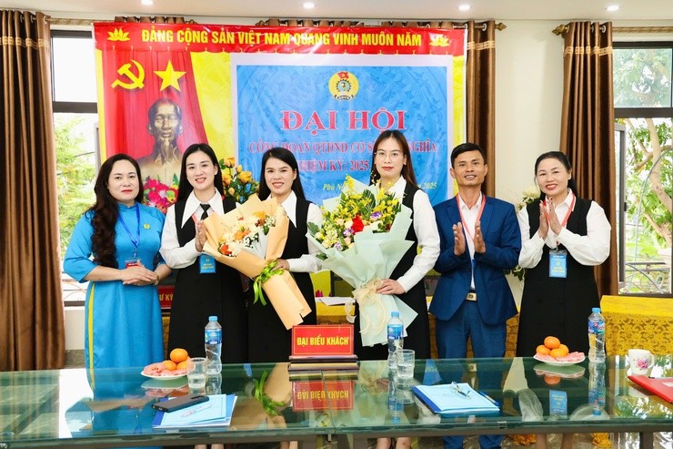 Đại hội Công đoàn Quỹ tín dụng nhân dân cơ sở Phú Nghĩa nhiệm kỳ 2025 - 2030 Đại hội Công đoàn Quỹ tín dụng nhân dân cơ sở Phú Nghĩa nhiệm kỳ 2025 - 2030