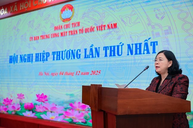 Thống nhất dự kiến 217 người được giới thiệu ứng cử đại biểu Quốc hội khóa XVI Thống nhất dự kiến 217 người được giới thiệu ứng cử đại biểu Quốc hội khóa XVI