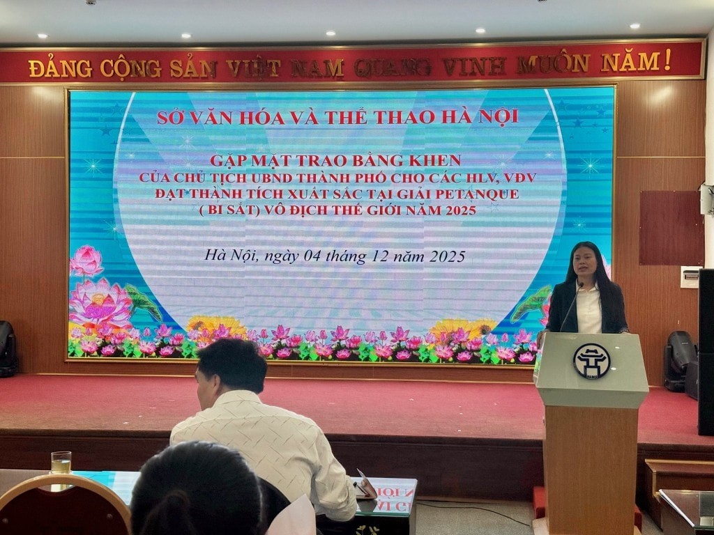 Hà Nội: Khen thưởng HLV, VĐV xuất sắc tại giải Bi sắt vô địch thế giới năm 2025 Hà Nội: Khen thưởng HLV, VĐV xuất sắc tại giải Bi sắt vô địch thế giới năm 2025