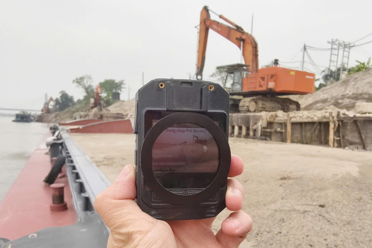 Cảnh sát đường thủy Hà Nội 