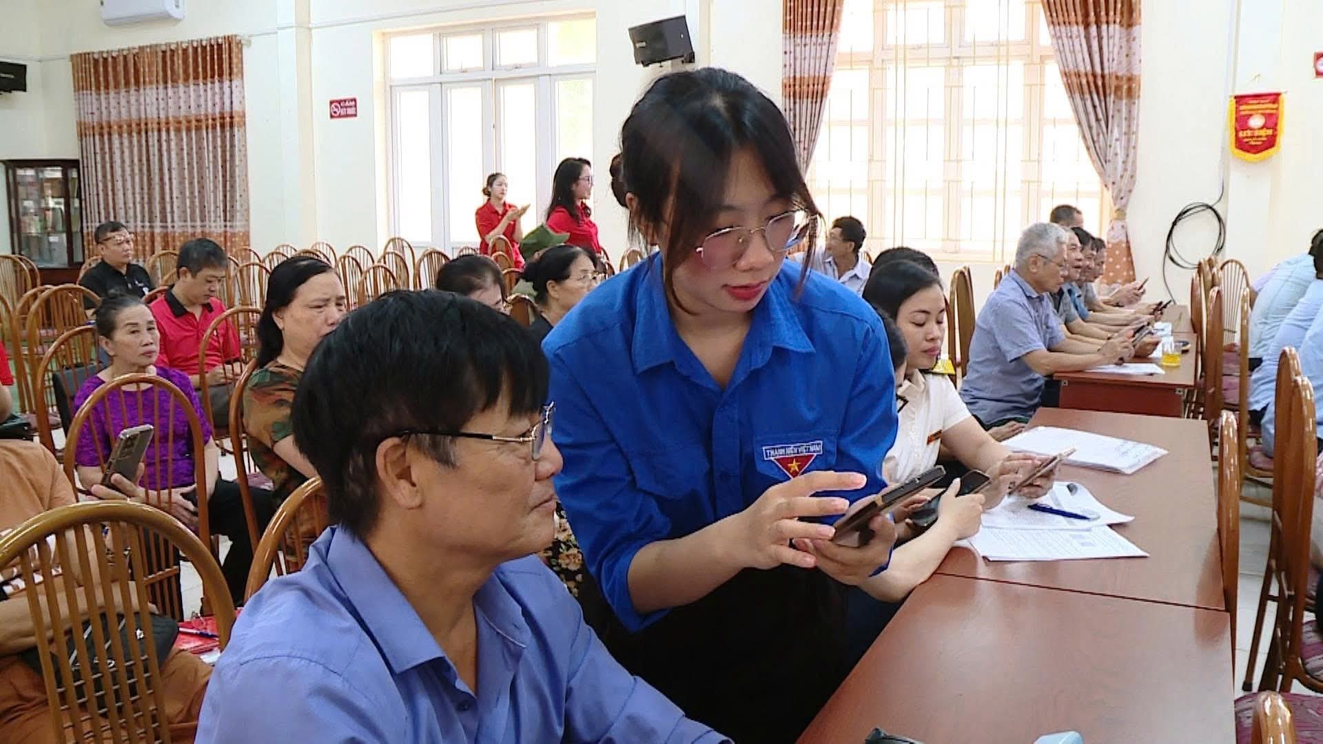 Hướng tới xây dựng cộng đồng số không ai bị bỏ lại phía sau