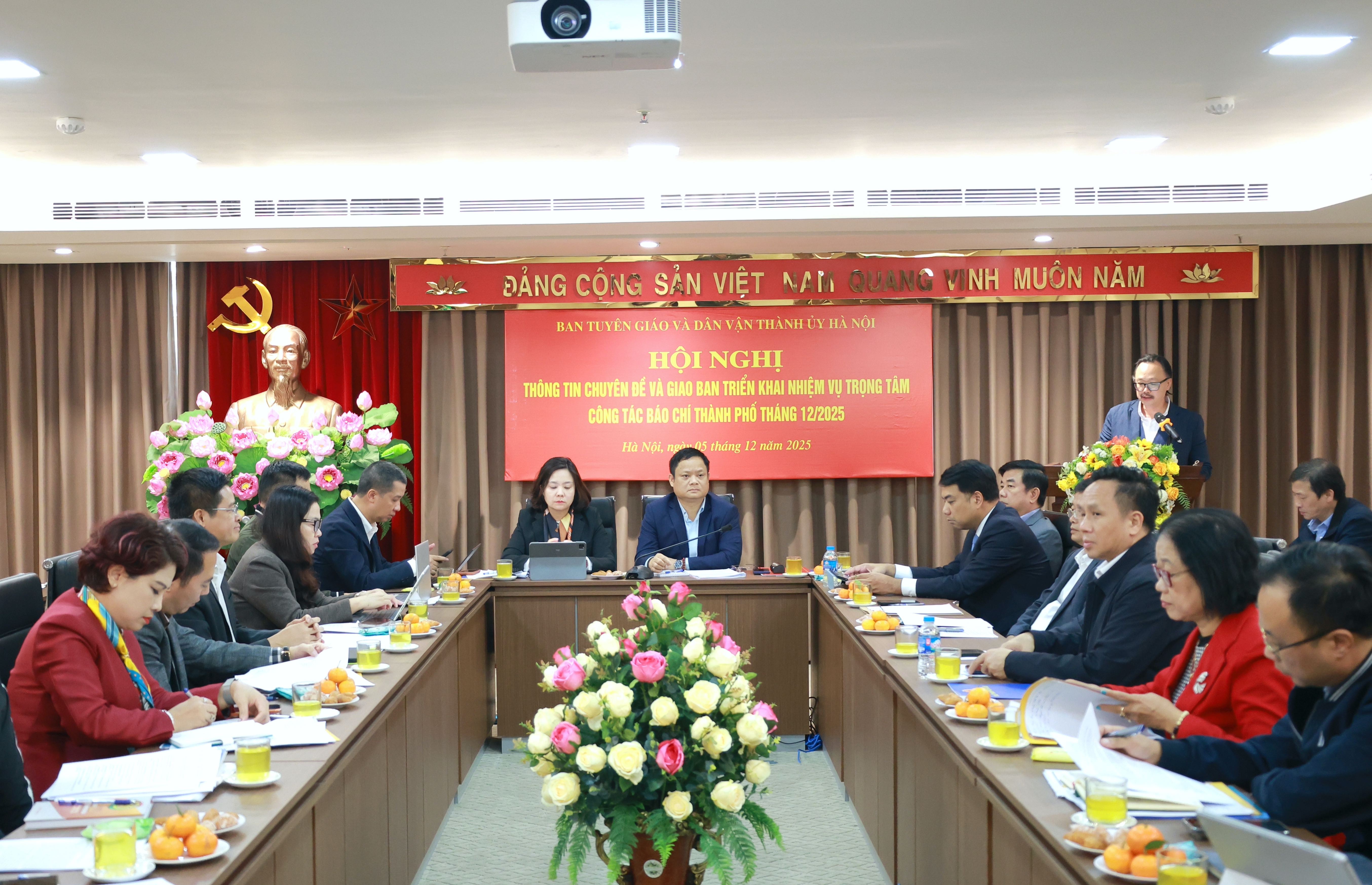 Đảm bảo cung cầu hàng hóa, ổn định thị trường dịp cuối năm