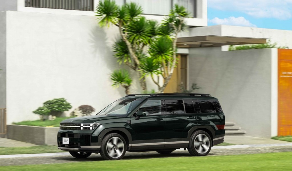 Hyundai Thành Công giới thiệu Santa Fe Hybrid tại Việt Nam