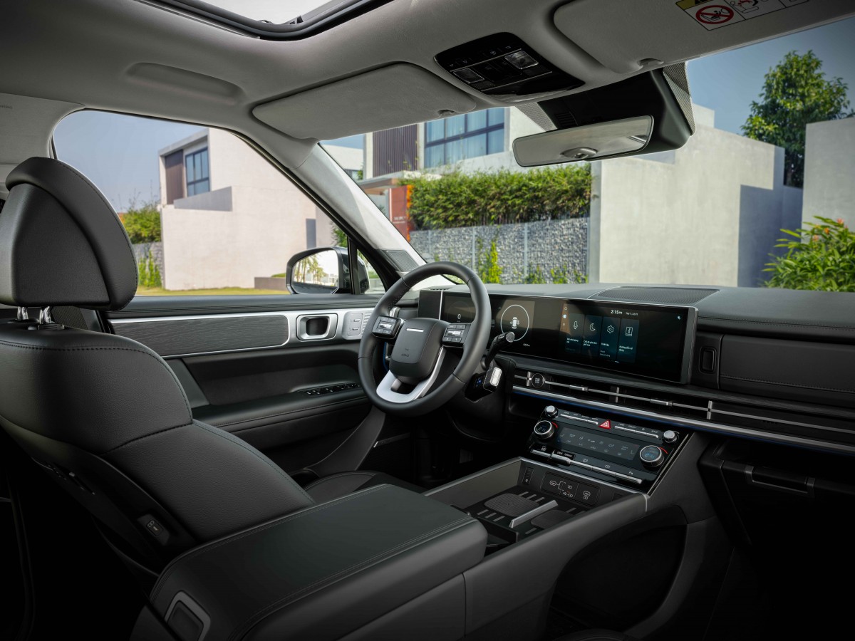 Hyundai Thành Công giới thiệu Santa Fe Hybrid tại Việt Nam