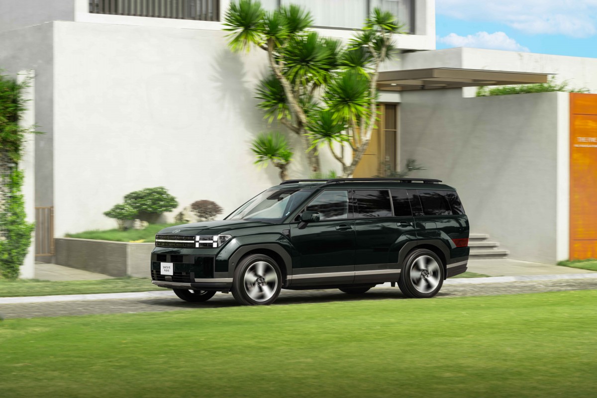 Hyundai Thành Công giới thiệu Santa Fe Hybrid tại Việt Nam