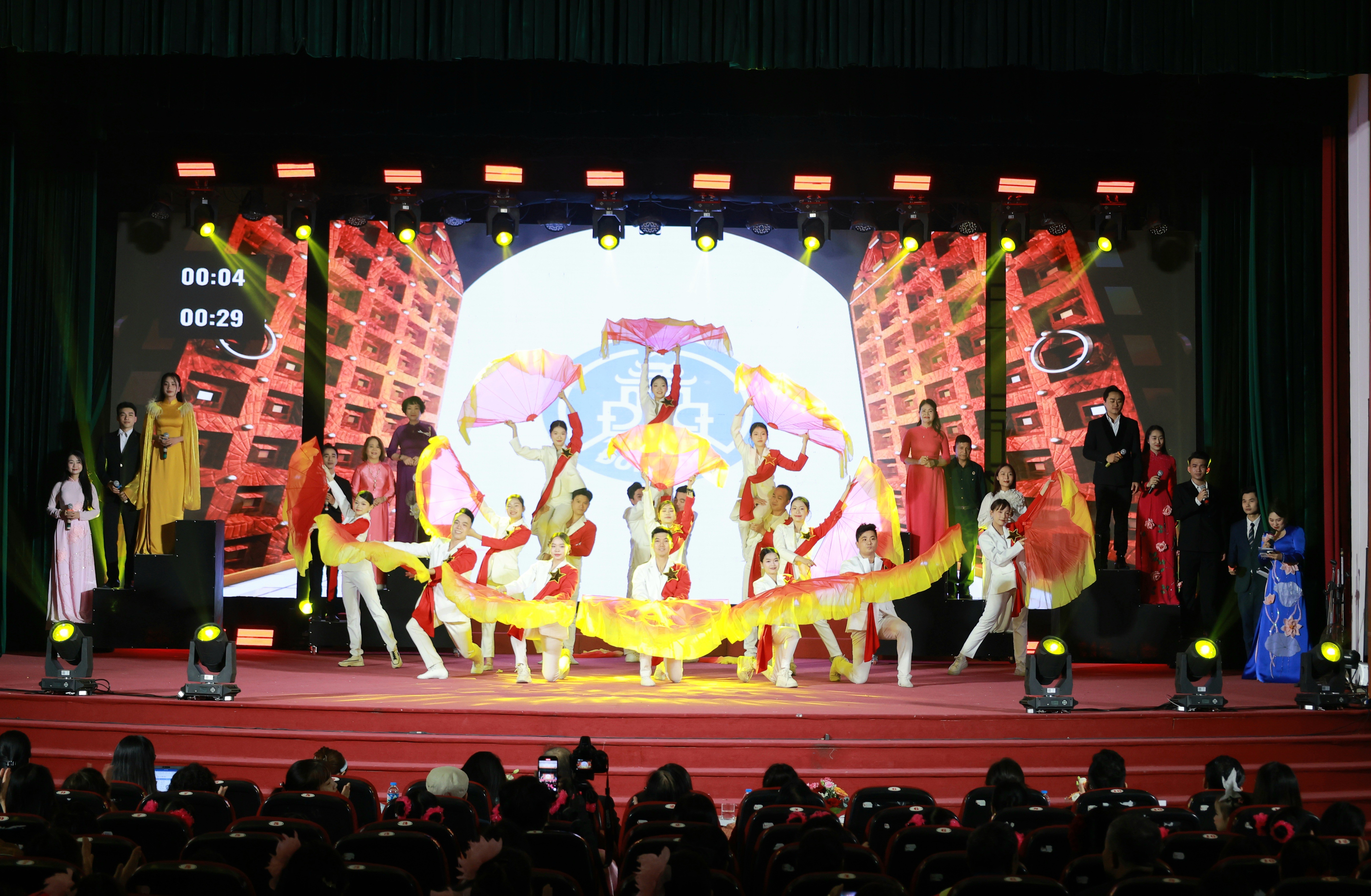 Liên hoan Liên hoan thôn, tổ dân phố văn hóa tiêu biểu 2025: Gắn kết cộng đồng, giữ gìn bản sắc Hà Nội