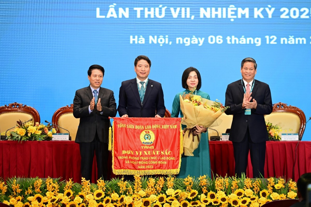 Công đoàn BIDV tổ chức thành công Đại hội đại biểu lần thứ VII, nhiệm kỳ 2025 - 2030 Công đoàn BIDV tổ chức thành công Đại hội đại biểu lần thứ VII, nhiệm kỳ 2025 - 2030