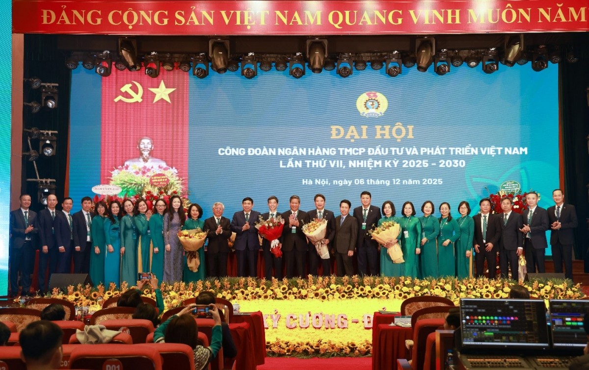 Công đoàn BIDV tổ chức thành công Đại hội đại biểu lần thứ VII, nhiệm kỳ 2025 - 2030 Công đoàn BIDV tổ chức thành công Đại hội đại biểu lần thứ VII, nhiệm kỳ 2025 - 2030