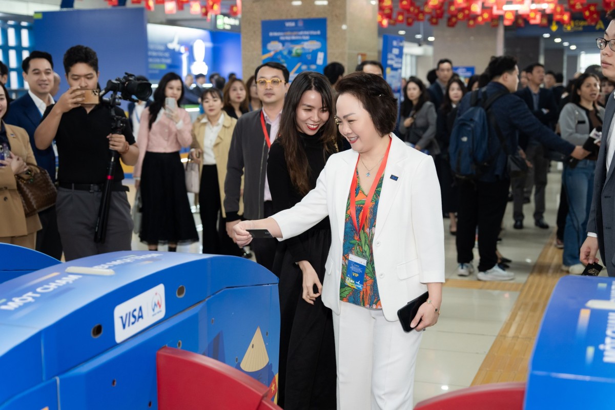 Bước tiến dài của giao thông công cộng Thủ đô