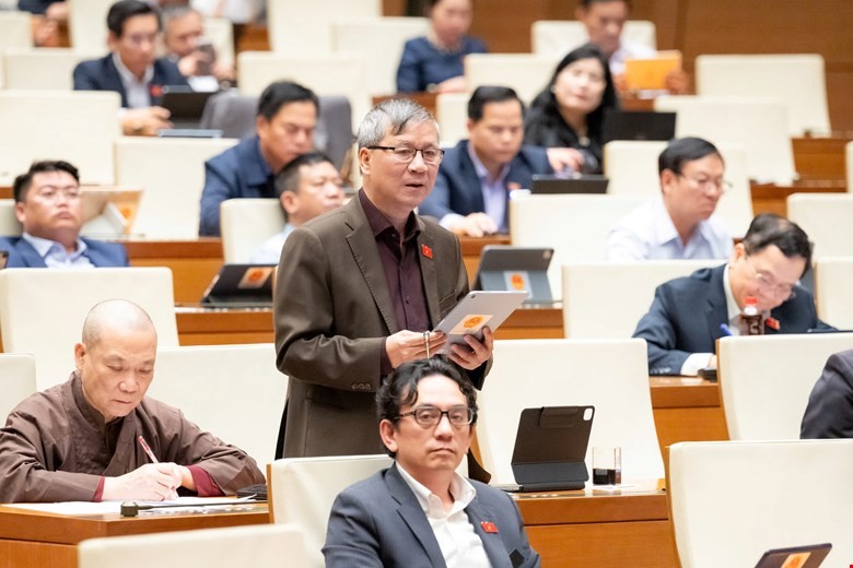 Đại biểu đề xuất nhiều vấn đề về cơ chế, chính sách phát triển năng lượng quốc gia