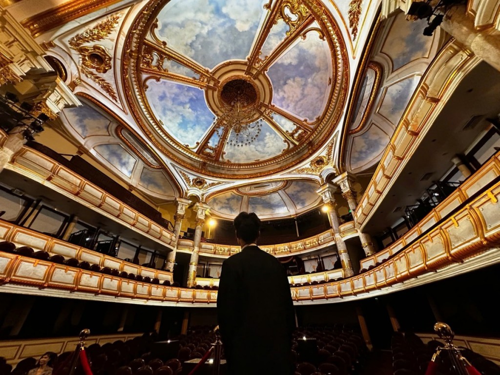 Nhà hát Lớn Hà Nội lần đầu “hóa sân khấu của chính mình” trong hành trình 115 năm kể chuyện di sản Nhà hát Lớn Hà Nội lần đầu “hóa sân khấu của chính mình” trong hành trình 115 năm kể chuyện di sản