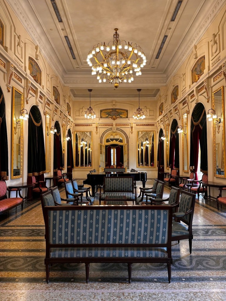 Nhà hát Lớn Hà Nội lần đầu “hóa sân khấu của chính mình” trong hành trình 115 năm kể chuyện di sản Nhà hát Lớn Hà Nội lần đầu “hóa sân khấu của chính mình” trong hành trình 115 năm kể chuyện di sản