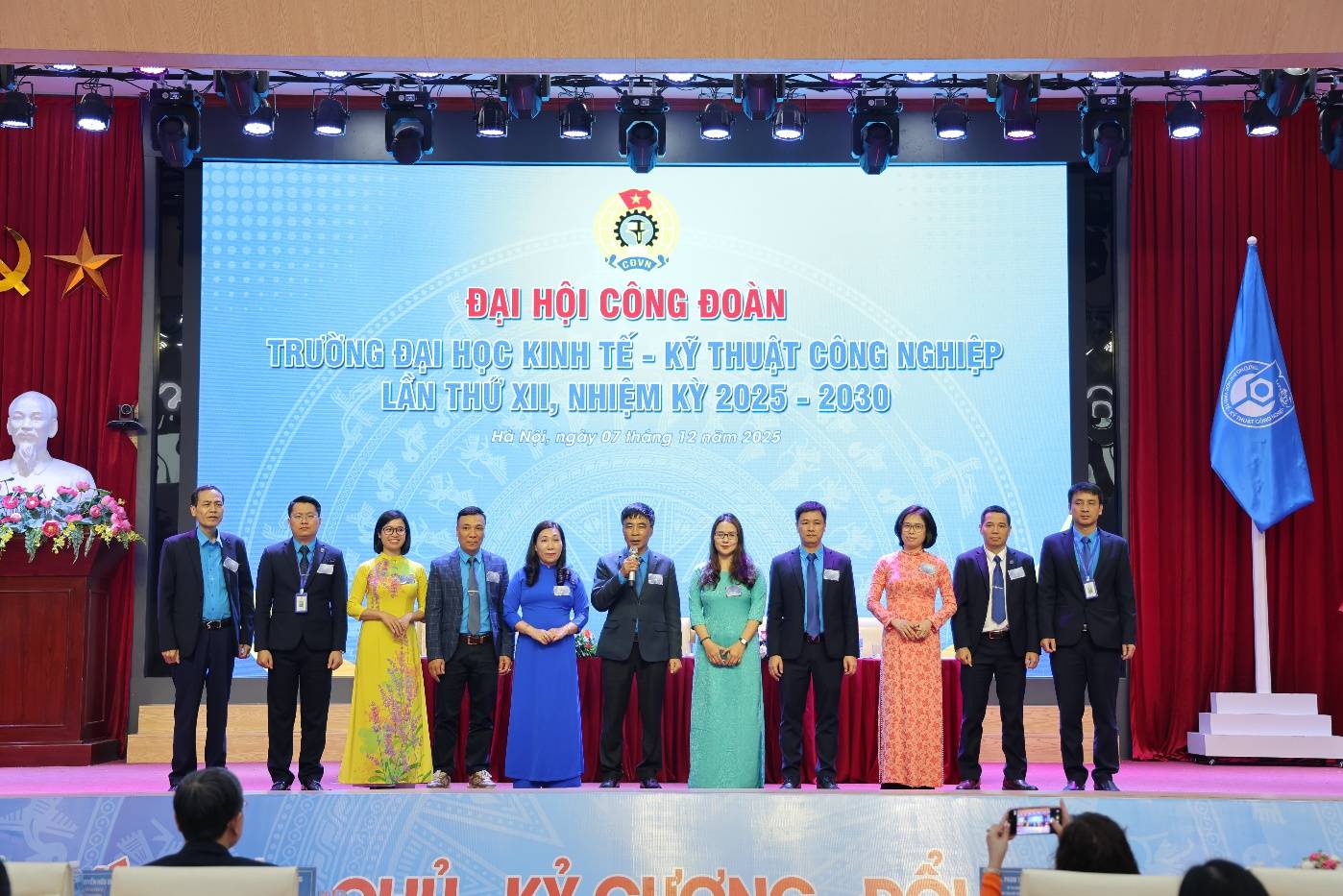 Đại hội Công đoàn UNETI nhiệm kỳ 2025 - 2030 thành công tốt đẹp Đại hội Công đoàn UNETI nhiệm kỳ 2025 - 2030 thành công tốt đẹp