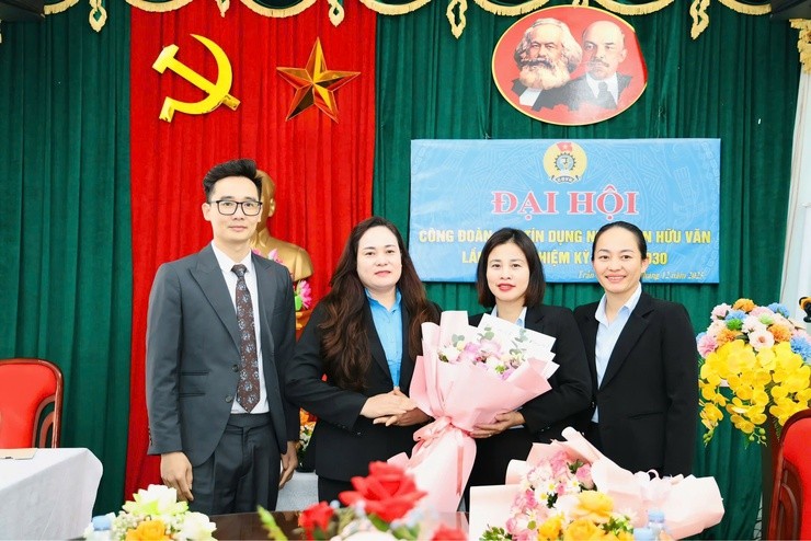 Đại hội Công đoàn Quỹ tín dụng nhân dân Hữu Văn nhiệm kỳ 2025-2030