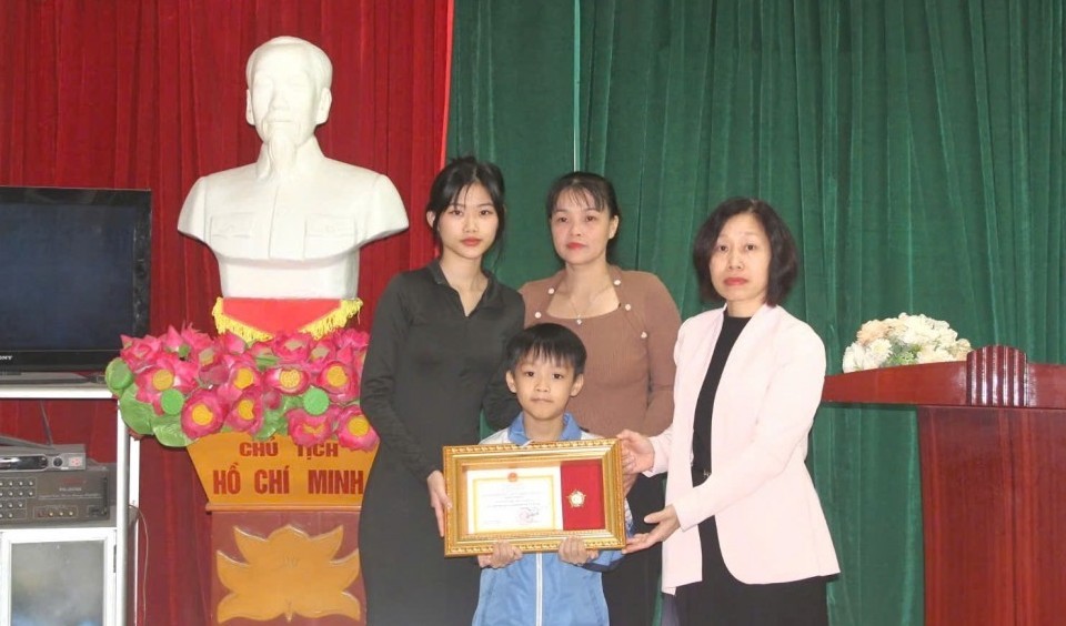 Truy tặng Kỷ niệm chương cho người hiến tạng cứu sống 4 bệnh nhân