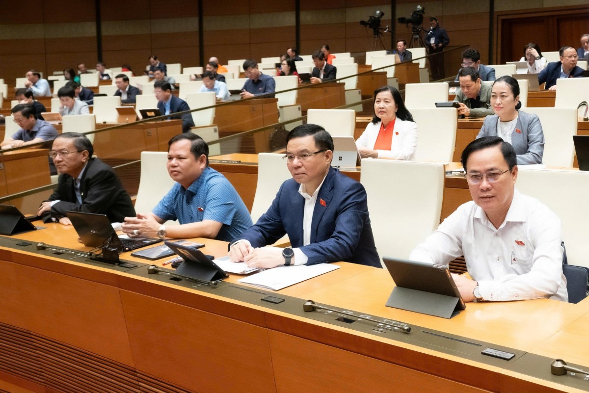 Các đại biểu dự Kỳ họp thứ 10, Quốc hội khóa XV. (Ảnh: QH) Các đại biểu dự Kỳ họp thứ 10, Quốc hội khóa XV. (Ảnh: QH)