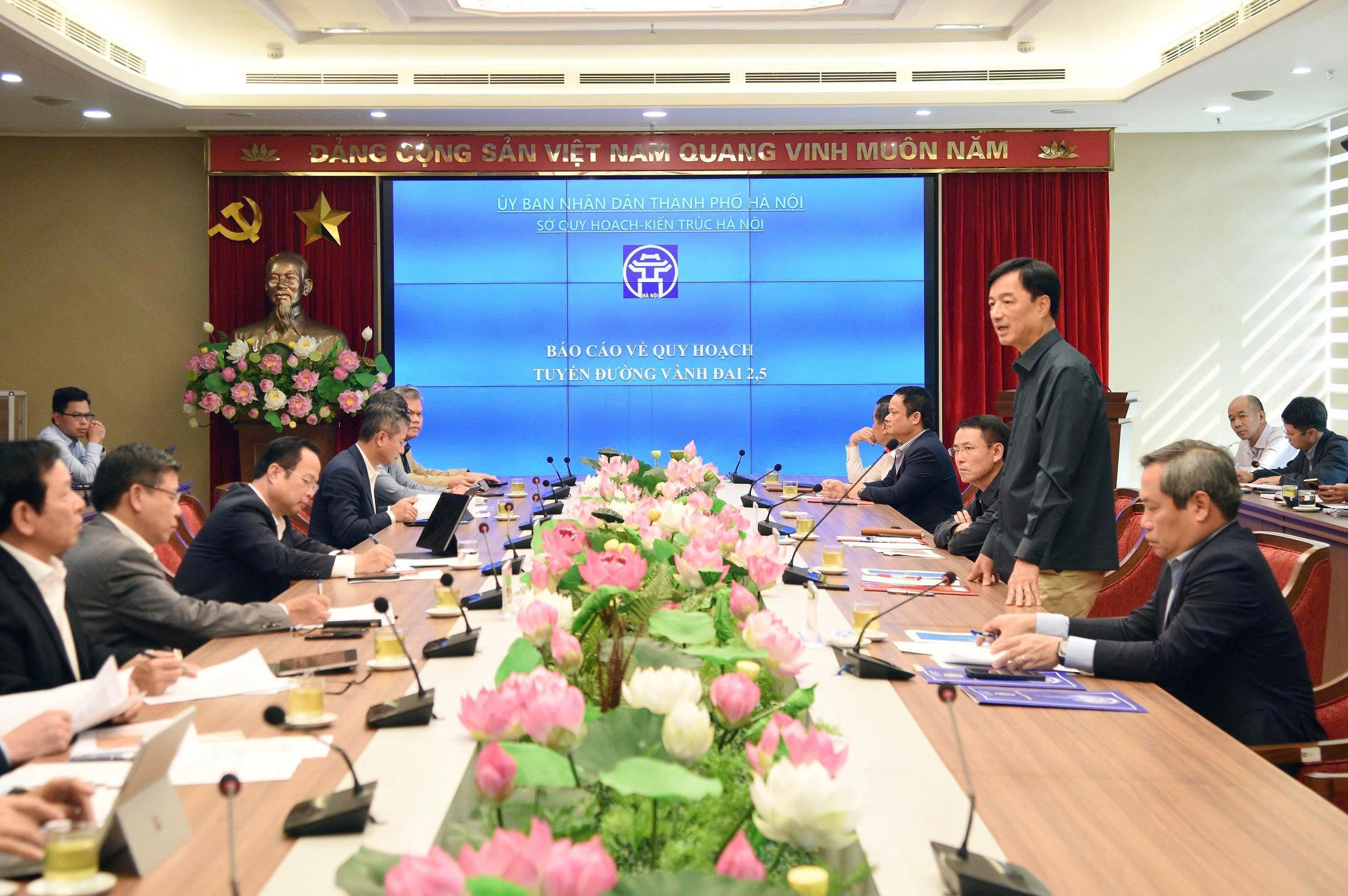 Tập trung tháo gỡ khó khăn trong triển khai dự án tuyến đường Vành đai 2.5 Tập trung tháo gỡ khó khăn trong triển khai dự án tuyến đường Vành đai 2.5