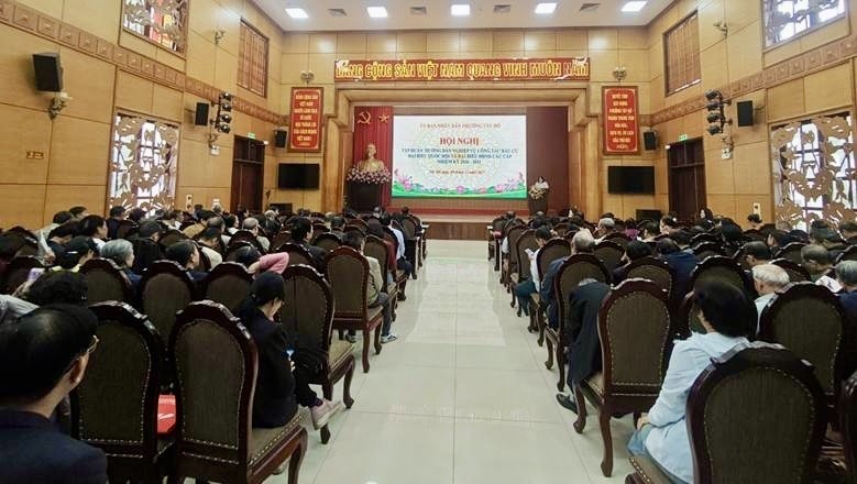 UBND phường Tây Hồ tập huấn nghiệp vụ bầu cử, đảm bảo thành công cuộc bầu cử Đại biểu Quốc hội và HĐND các cấp nhiệm kỳ 2026-2031