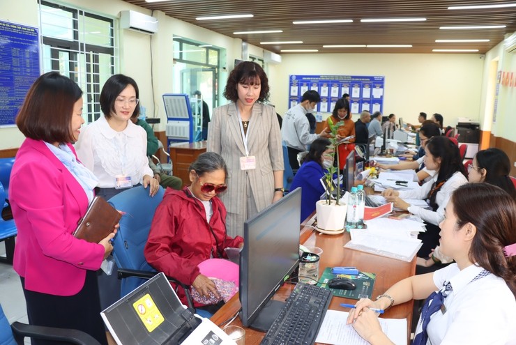 Kiểm tra công vụ và giám sát công tác thi công, giải ngân vốn đầu tư công tại xã Phú Xuyên Kiểm tra công vụ và giám sát công tác thi công, giải ngân vốn đầu tư công tại xã Phú Xuyên