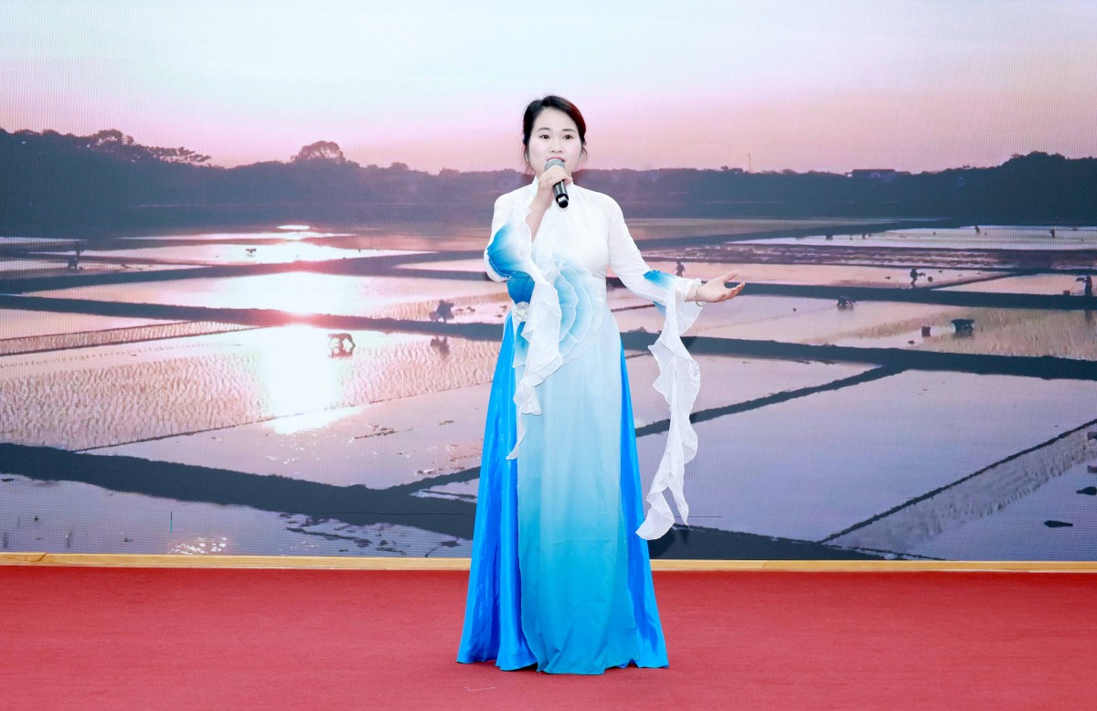 TRỰC TUYẾN: Đại hội Công đoàn Bệnh viện Đa khoa Hà Đông lần thứ XVII, nhiệm kỳ 2025 - 2030