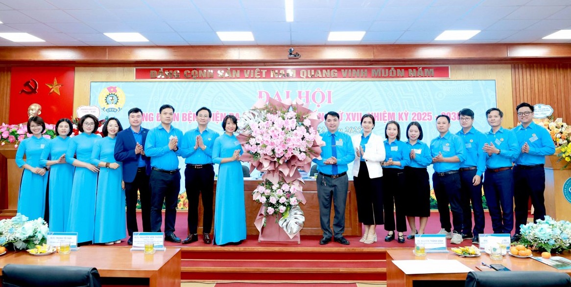 TRỰC TUYẾN: Đại hội Công đoàn Bệnh viện Đa khoa Hà Đông lần thứ XVII, nhiệm kỳ 2025 - 2030