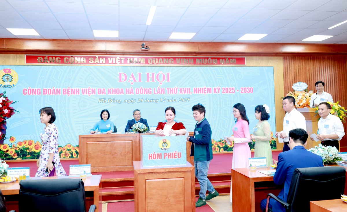 TRỰC TUYẾN: Đại hội Công đoàn Bệnh viện Đa khoa Hà Đông lần thứ XVII, nhiệm kỳ 2025   2030