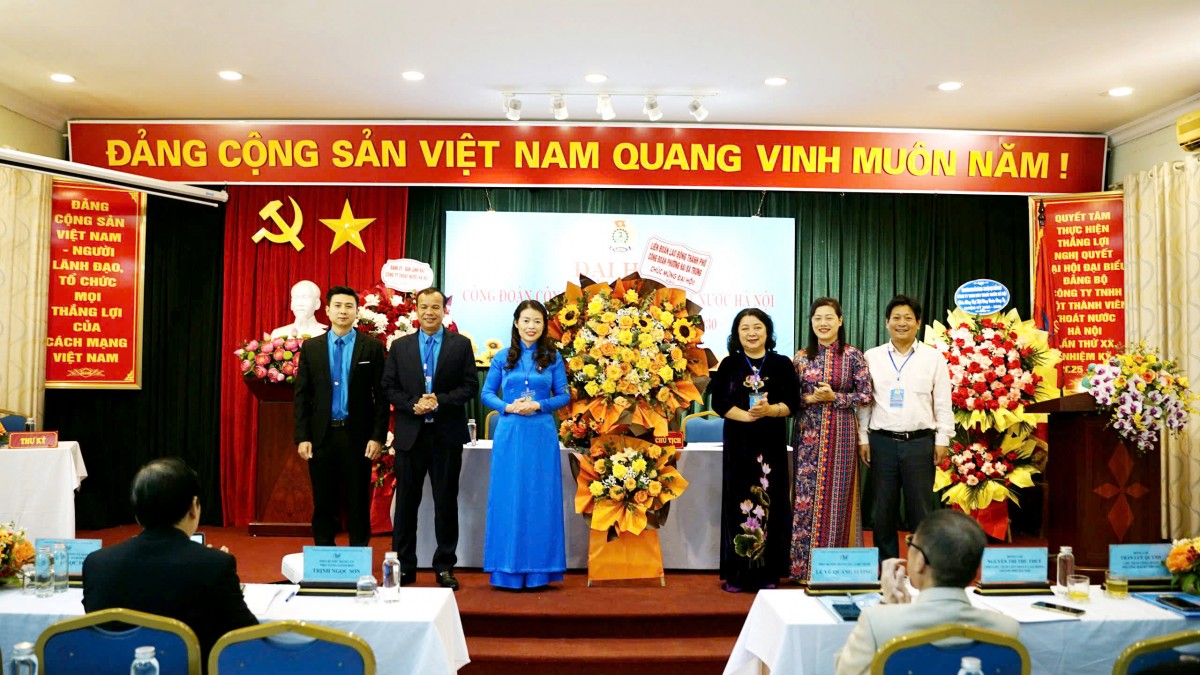 Đại hội Công đoàn Công ty TNHH MTV Thoát nước Hà Nội lần thứ XXI thành công tốt đẹp Đại hội Công đoàn Công ty TNHH MTV Thoát nước Hà Nội lần thứ XXI thành công tốt đẹp