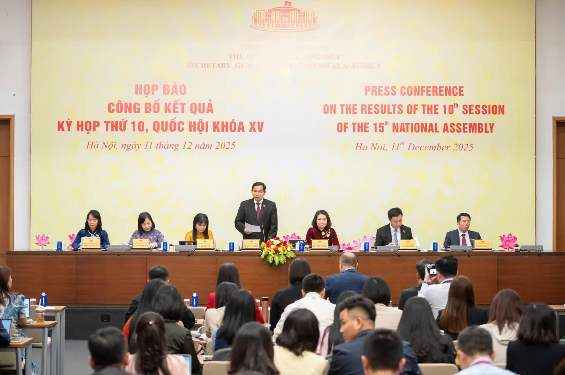 Hà Nội và TPHCM có nhiều điều kiện thuận lợi để có thể sớm thực hiện mô hình cơ quan báo chí chủ lực Hà Nội và TPHCM có nhiều điều kiện thuận lợi để có thể sớm thực hiện mô hình cơ quan báo chí chủ lực