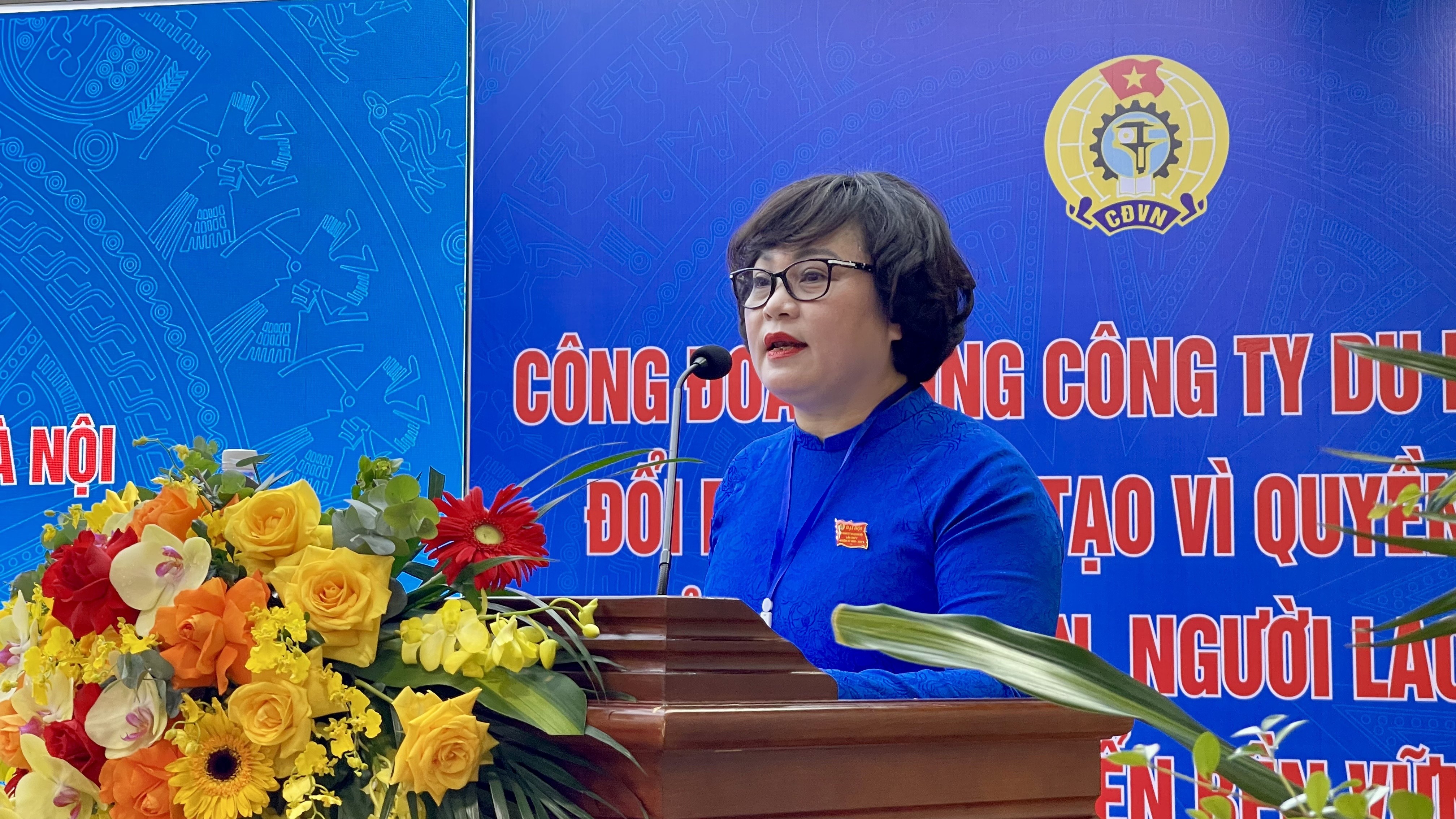 Đại hội Công đoàn Tổng Công ty Du lịch Hà Nội Đồng chí Phạm Thị Thu Huyền tiếp tục giữ chức Chủ tịch Công đoàn Tổng Công ty Du lịch Hà Nội