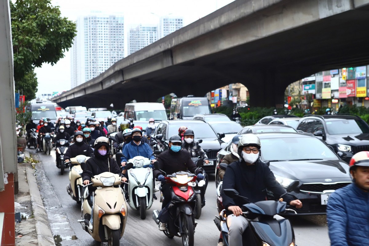 Dự báo thời tiết Hà Nội ngày 12/12: Có mưa rải rác, trời lạnh về đêm