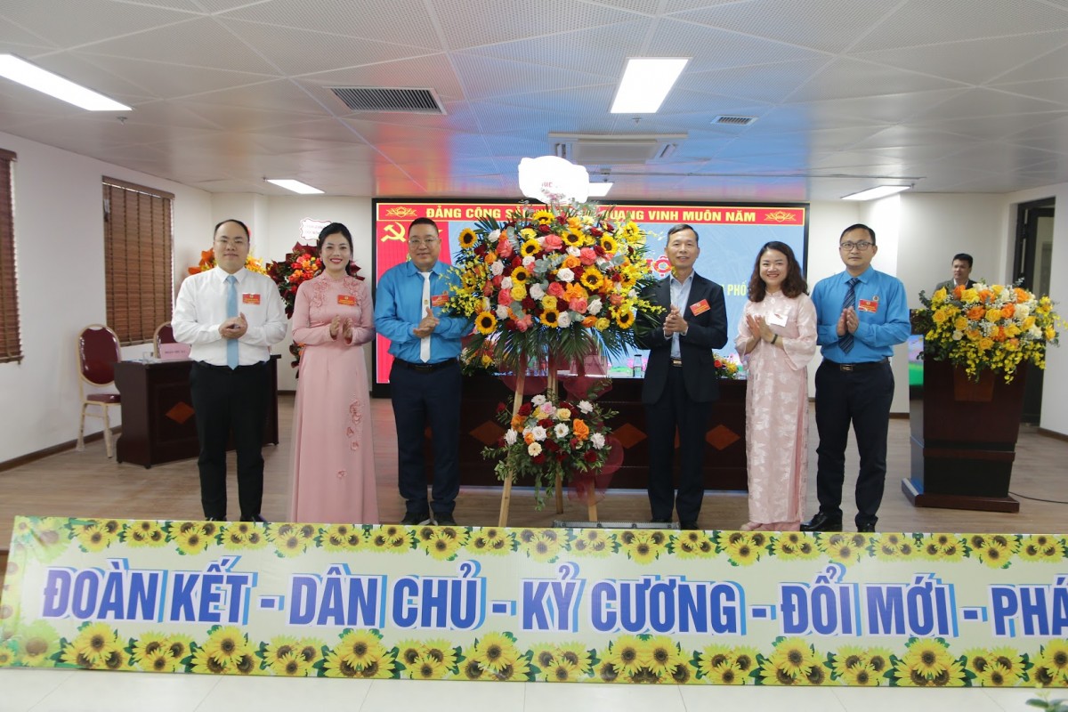 Đại hội Công đoàn Trung tâm Kiểm soát bệnh tật thành phố Hà Nội, nhiệm kỳ 2025 - 2030 Đại hội Công đoàn Trung tâm Kiểm soát bệnh tật thành phố Hà Nội, nhiệm kỳ 2025 - 2030