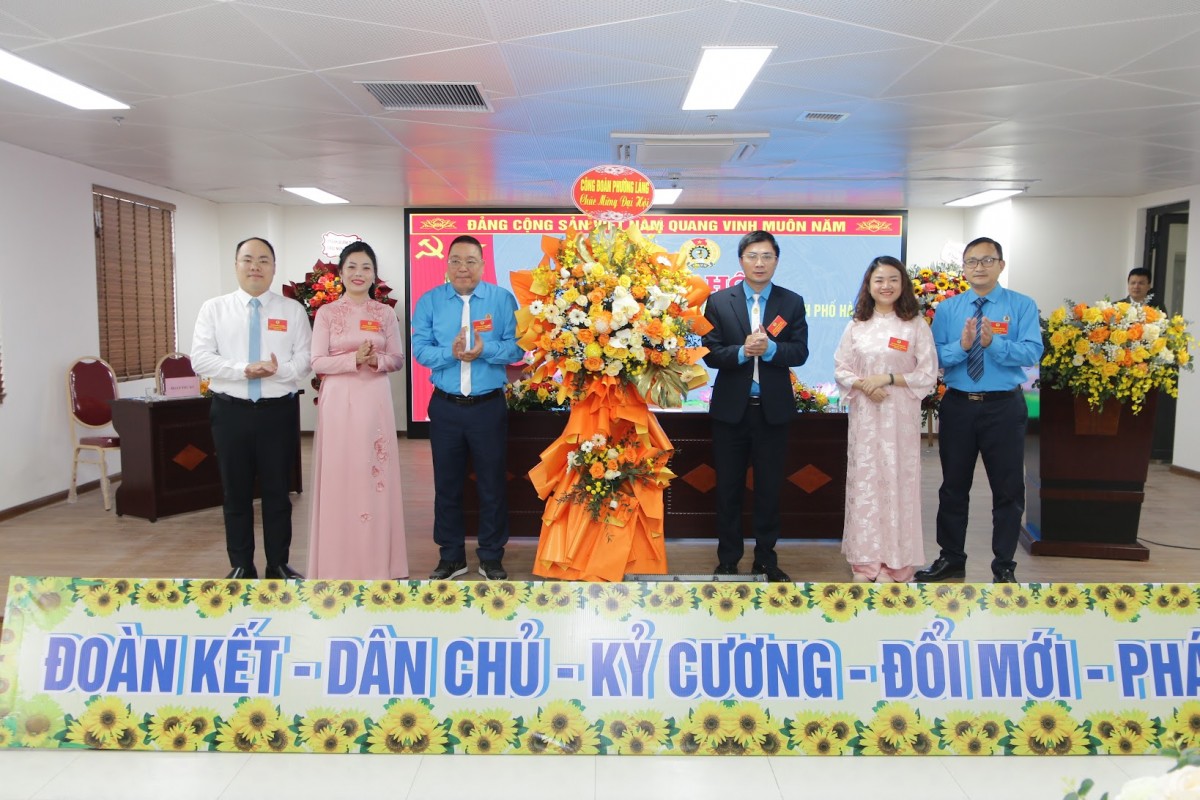 Đại hội Công đoàn Trung tâm Kiểm soát bệnh tật thành phố Hà Nội, nhiệm kỳ 2025 - 2030 Đại hội Công đoàn Trung tâm Kiểm soát bệnh tật thành phố Hà Nội, nhiệm kỳ 2025 - 2030