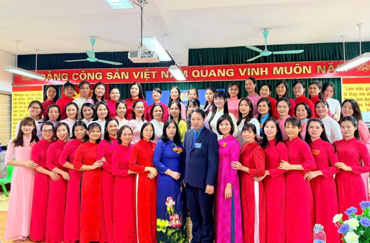 Phường Yên Nghĩa hoàn thành 100% Đại hội Công đoàn cơ sở nhiệm kỳ 2025 - 2030 Phường Yên Nghĩa hoàn thành 100% Đại hội Công đoàn cơ sở nhiệm kỳ 2025 - 2030