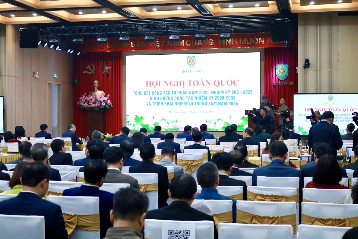 Bộ, ngành Tư pháp góp phần quan trọng trong đổi mới tư duy xây dựng, thi hành pháp luật