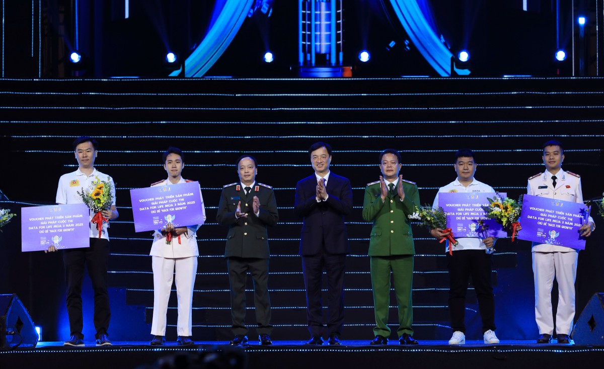 Nền tảng thúc đẩy khởi nghiệp sáng tạo toàn dân, mở động lực tăng trưởng mới cho đất nước Nền tảng thúc đẩy khởi nghiệp sáng tạo toàn dân, mở động lực tăng trưởng mới cho đất nước