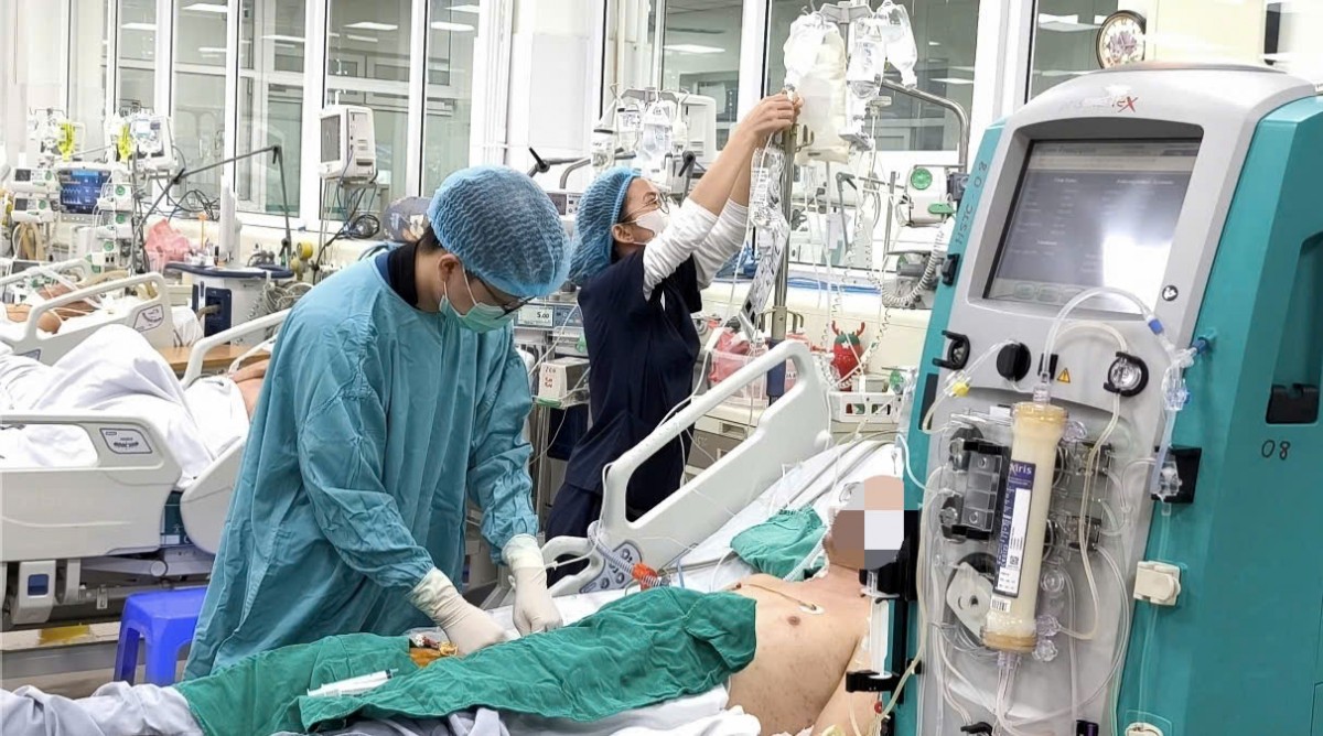 Cứu sống bệnh nhân Malaysia sốc nhiễm khuẩn, viêm phổi nặng trên nền suy tim Cứu sống bệnh nhân Malaysia sốc nhiễm khuẩn, viêm phổi nặng trên nền suy tim