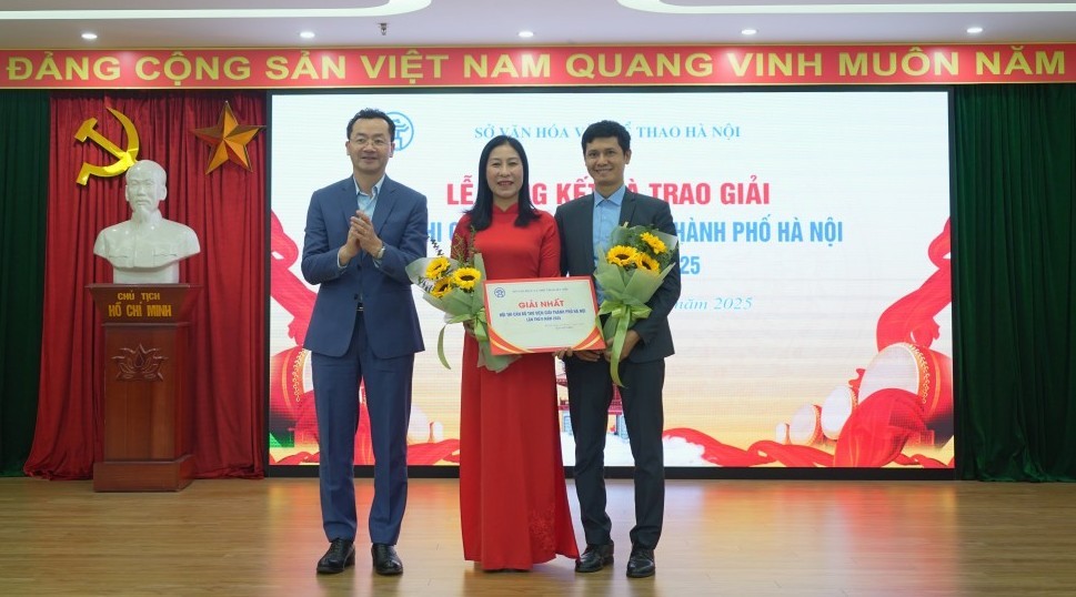 Tôn vinh gương cán bộ thư viện tiêu biểu Thủ đô năm 2025